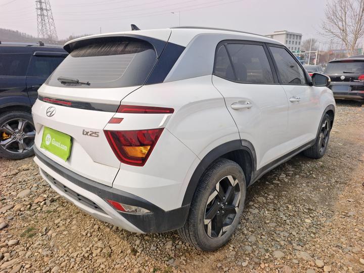 ix25 2020 1.5L CVT GLS Smart photo 4