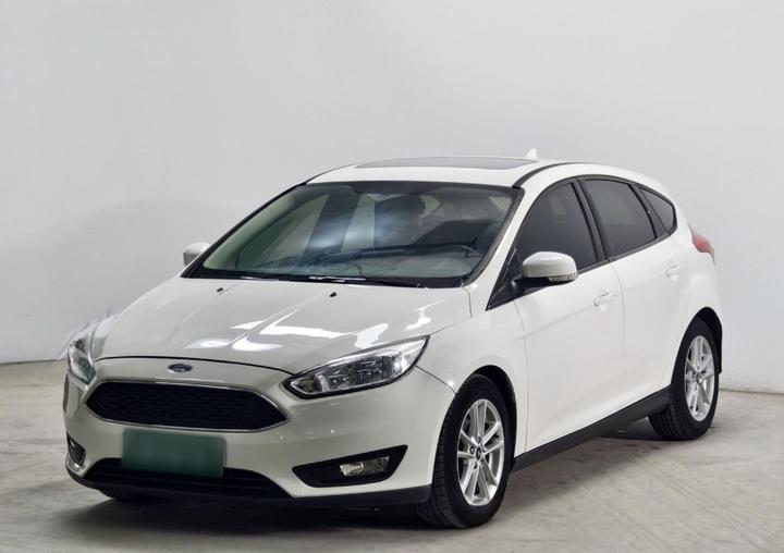 Focus 2018 Hatchback Classic EcoBoost 125 AT Fashion
