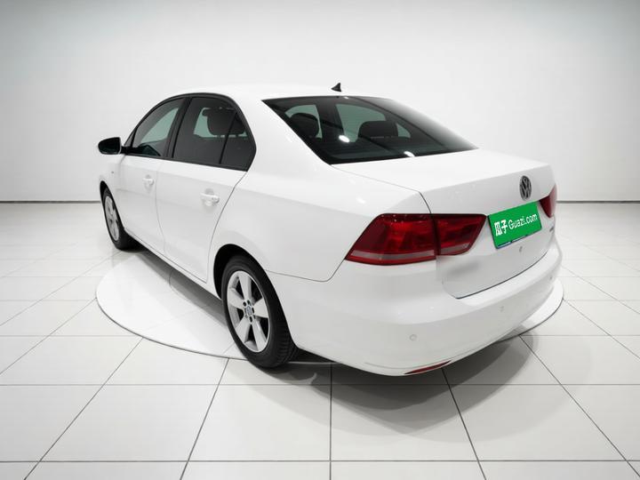 Santana 2015 1.6L AT photo 4