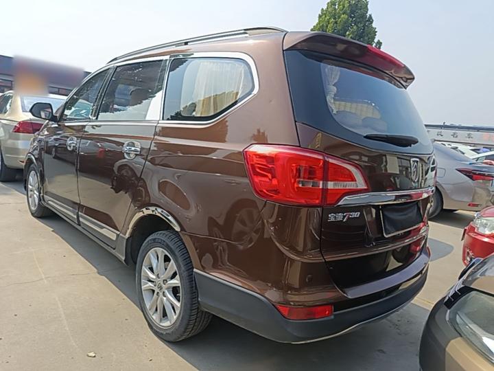 730 2016 1.5L MT Luxury 7-Seater photo 4
