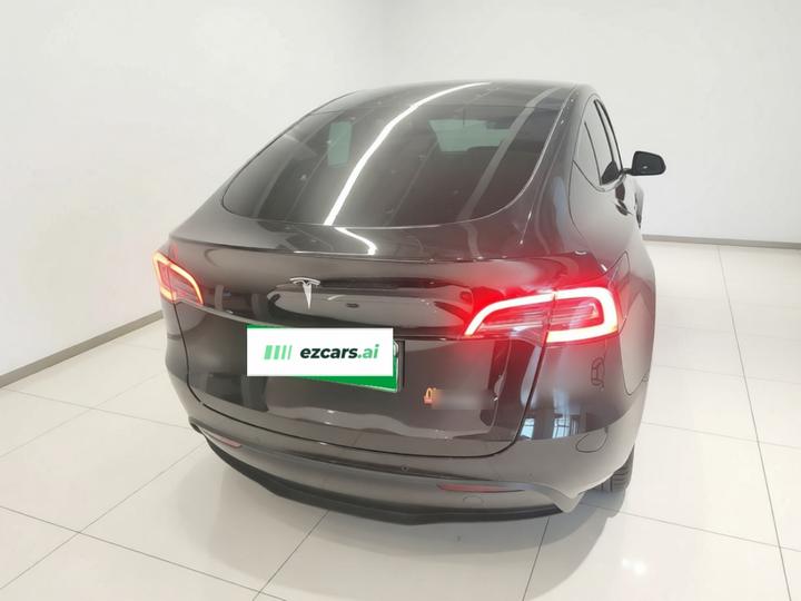 Model Y 2022 RWD photo 3