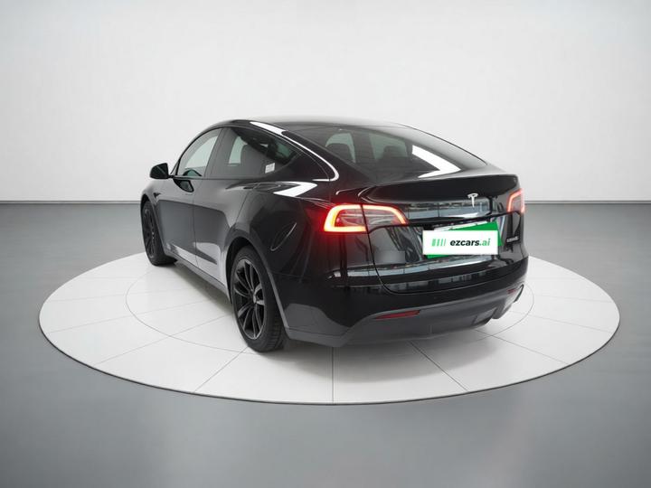Model Y 2022 Facelift RWD photo 4