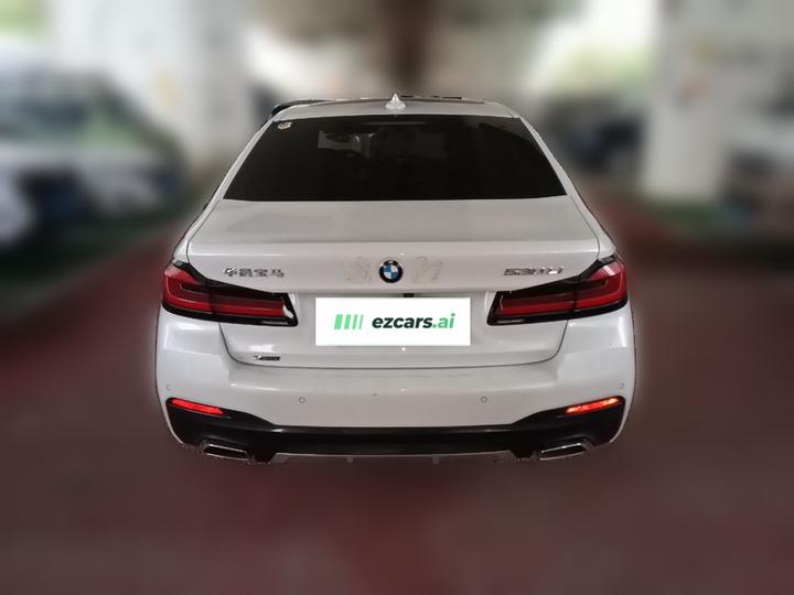 5 Series 2023 530Li xDrive M Sport Package photo 5