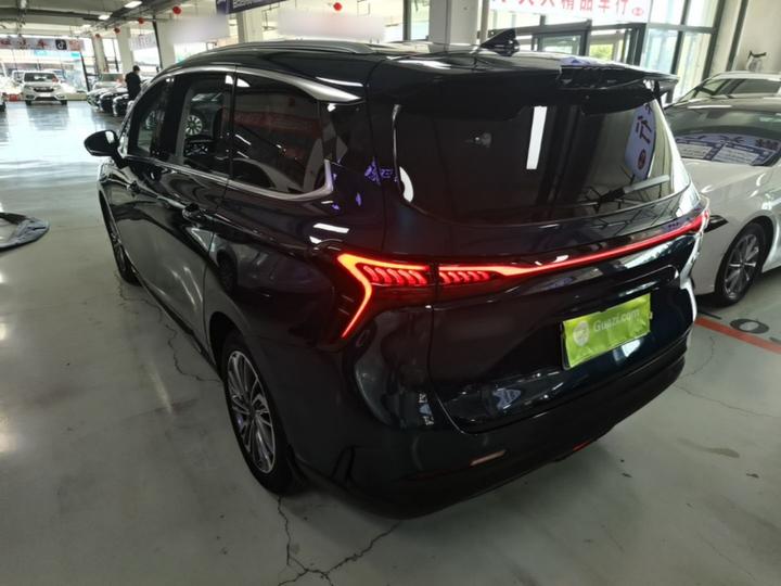 Forthing Yacht 2022 1.5T DCT photo 4