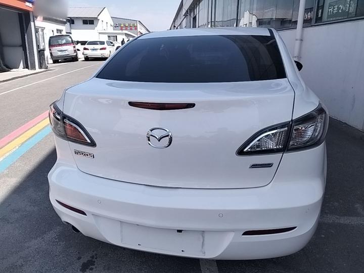 3 2015 Sedan 2.0L AT Sport photo 3