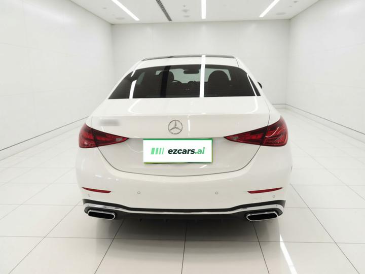 C-Class 2024 C 260 L Sport photo 5