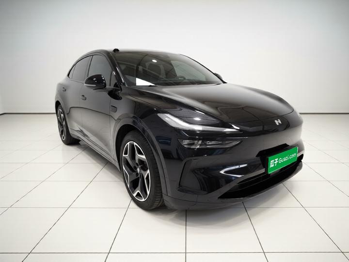 L60 2024 60kWh RWD photo 3