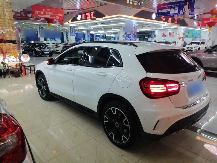 GLA 2018 GLA 220 4MATIC Sport photo 4