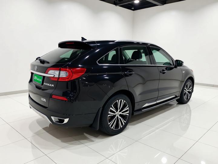 Avancier 2017 370TURBO AWD Exclusive photo 6
