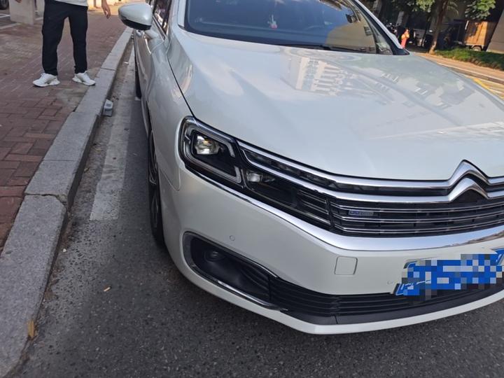 C6 2017 Facelift 380THP Premium photo 7