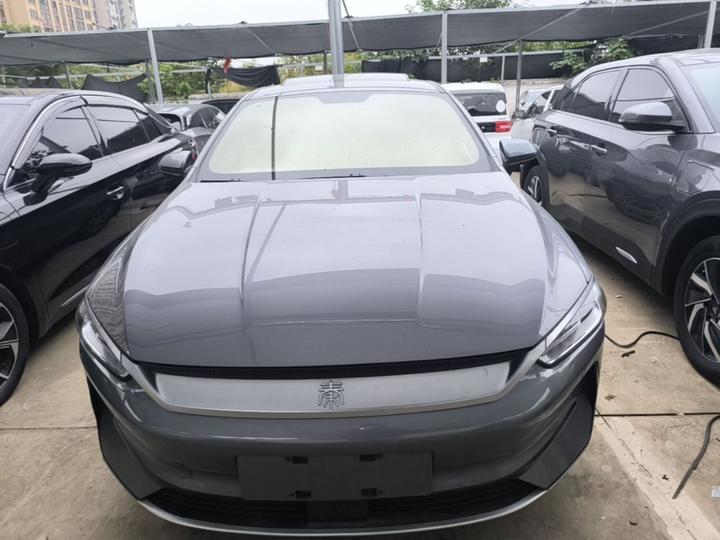 Qin PLUS 2021 EV 500KM Luxury photo 2