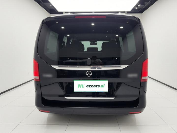 V-Class 2018 V 260 Premium China VI photo 5