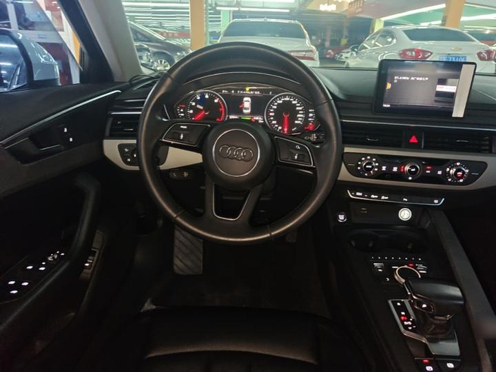 A4L 2018 30 Anniversary 40 TFSI Progressive photo 3