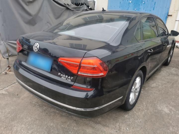 Passat 2017 280TSI DSG photo 4