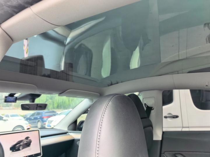 Model Y 2022 Facelift Long Range AWD photo 8