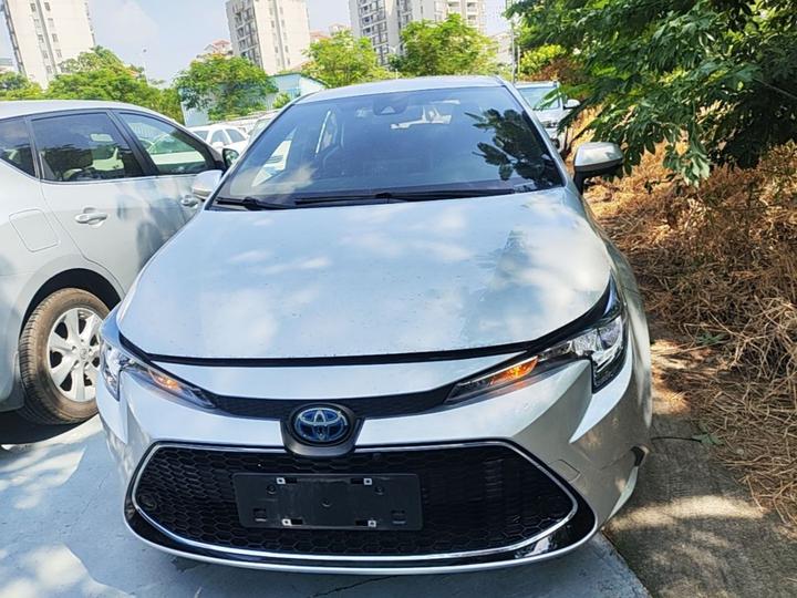 Levin 2021 Hybrid 1.8H E-CVT Luxury photo 2