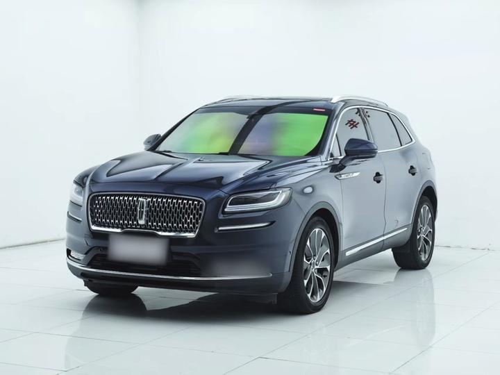 Nautilus 2021 2.0T AWD