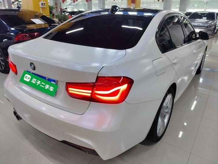 3 Series 2018 320i M Sport Package photo 6