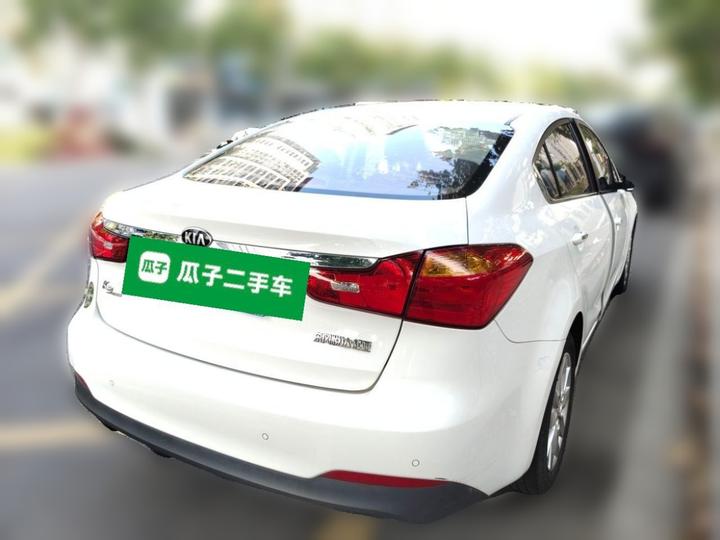 K3 2015 1.6L AT DLX photo 6