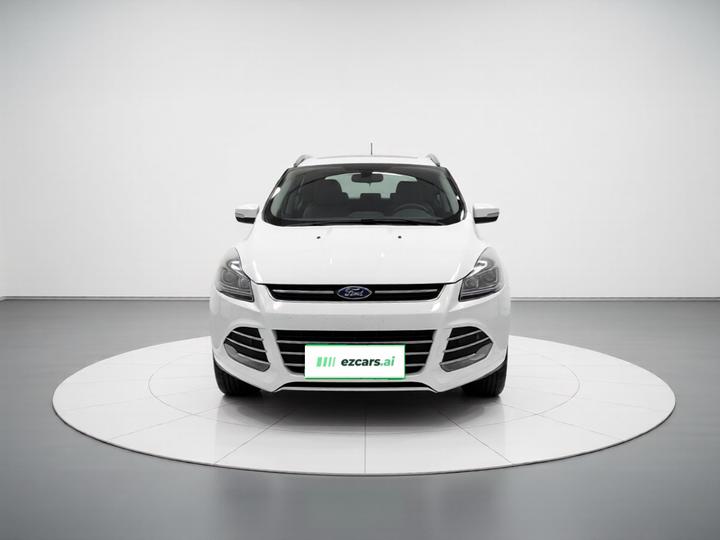 Kuga 2015 1.5L GTDi RWD photo 2