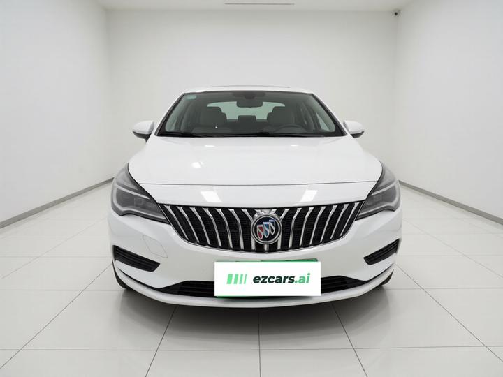Verano 2016 Hatchback 15S AT Leading photo 2