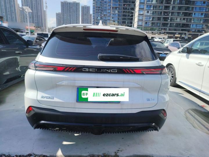 BAIC 2023 1.5T DCT photo 3
