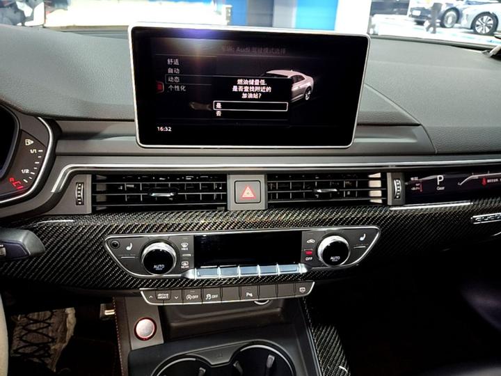 RS 5 2019 RS 5 2.9T Coupe photo 4