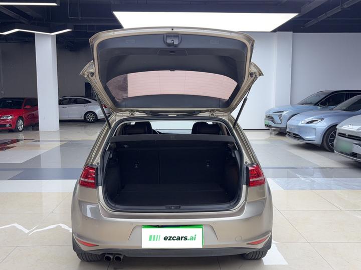 Golf 2015 1.4TSI AT Comfort photo 8