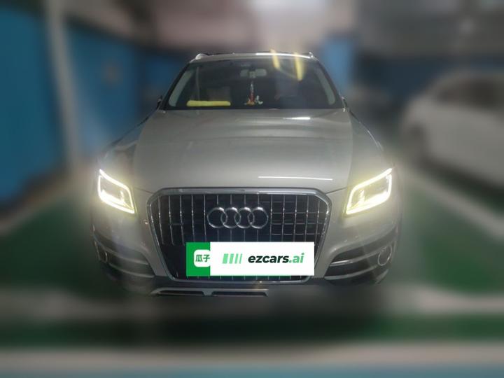 Q5 2017 Plus 40 TFSI Tech photo 2