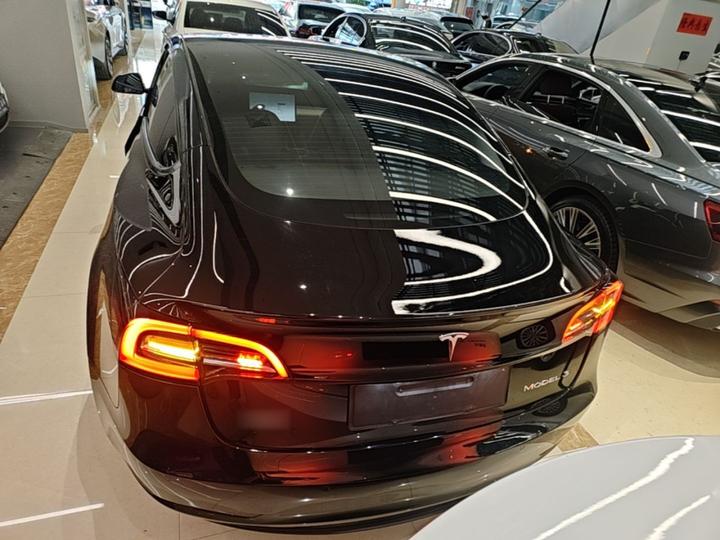 Model 3 2022 RWD photo 5