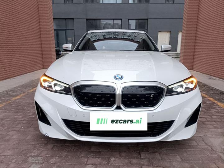 i3 2022 eDrive 35 L photo 2