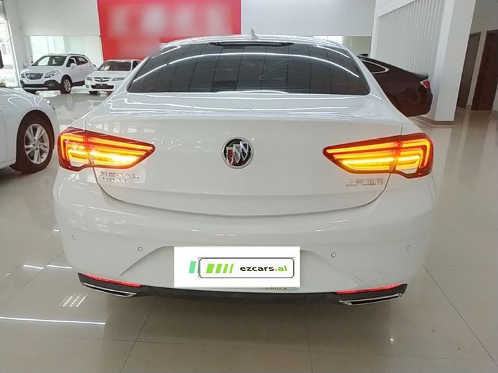 Regal 2022 552T Smart photo 5