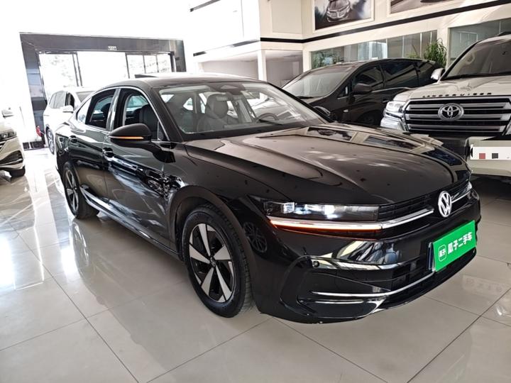 Magotan 2024 300TSI DSG Exclusive photo 3