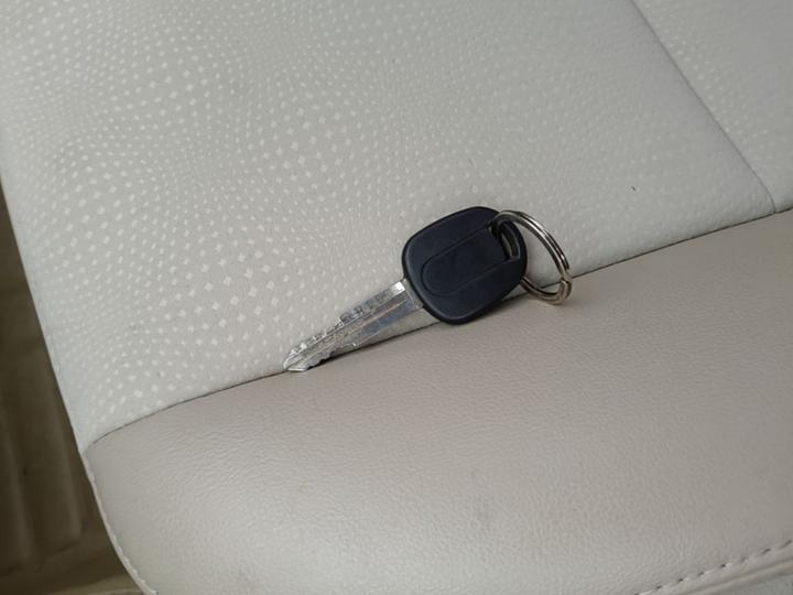 Excelle 2015 1.5L MT Classic photo 8