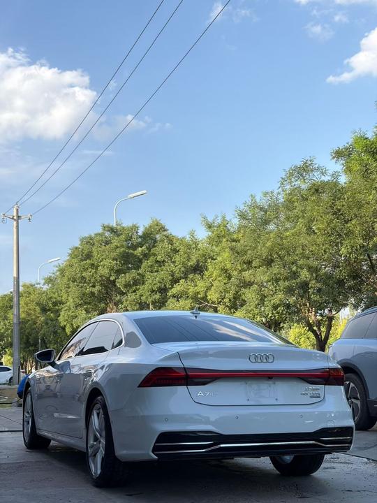 A7L 2024 45TFSI quattro S-line photo 4