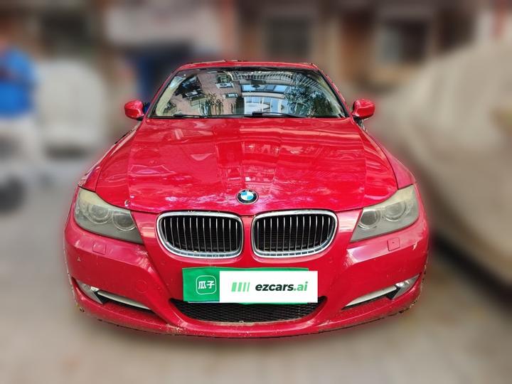 3 Series 2012 325i Luxury photo 2