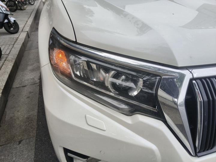 Prado 2019 3.5L AT TX-L Exclusive photo 7