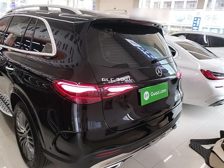 GLC 2025 GLC 300 L 4MATIC Dynamic 5-Seater photo 5