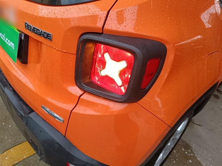 Renegade 2017 180T AT photo 7