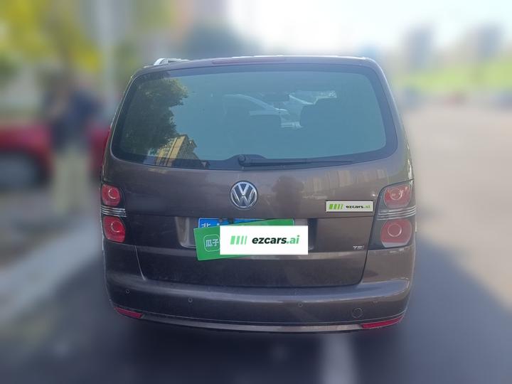 2013 1.4T DSG Comfort 5-Seater photo 5