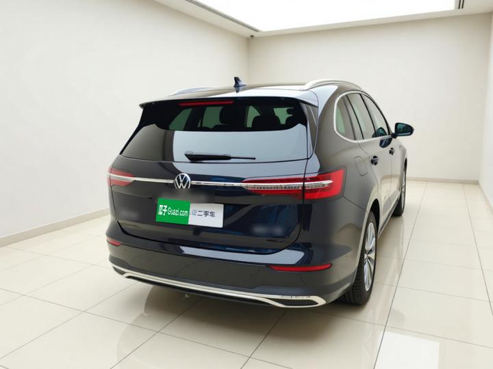Viloran 2024 380TSI Premium photo 5