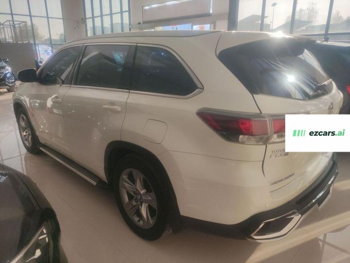 Highlander 2017 2.0T AWD Luxury 7-Seater photo 4