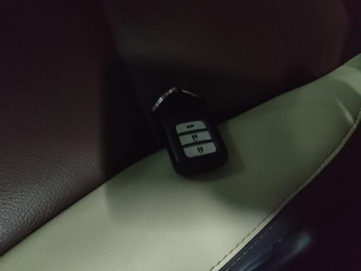 Crider 2016 1.8L CVT Leading photo 8