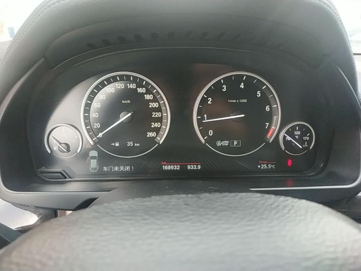 X6 2015 xDrive28i photo 7
