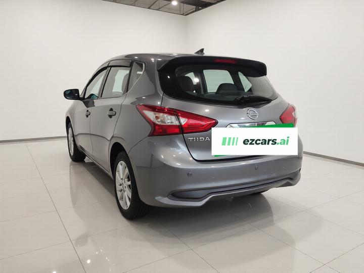 Tiida 2016 1.6L CVT photo 4