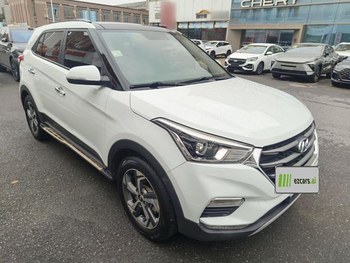 ix25 2017 1.6L AT Smart photo 3