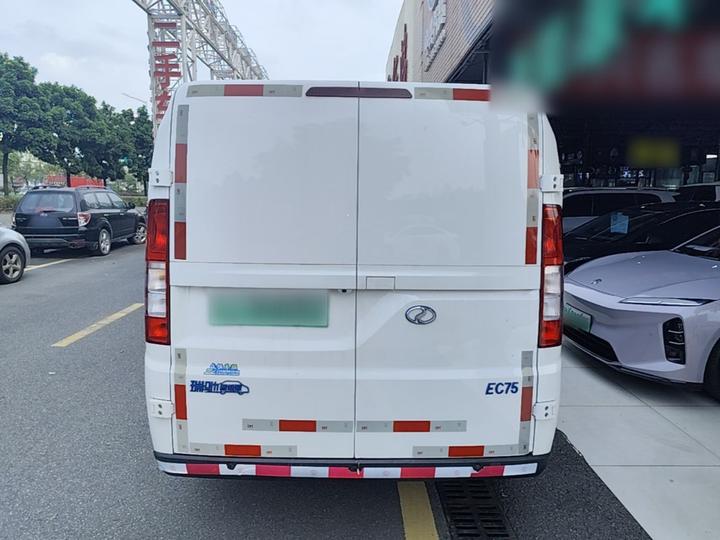 Ruichi EV EC75 2024 Pioneer Ⅰ 50.38kWh photo 5