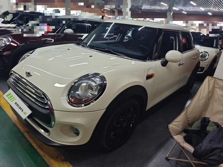 2016 1.2T ONE 5-Door