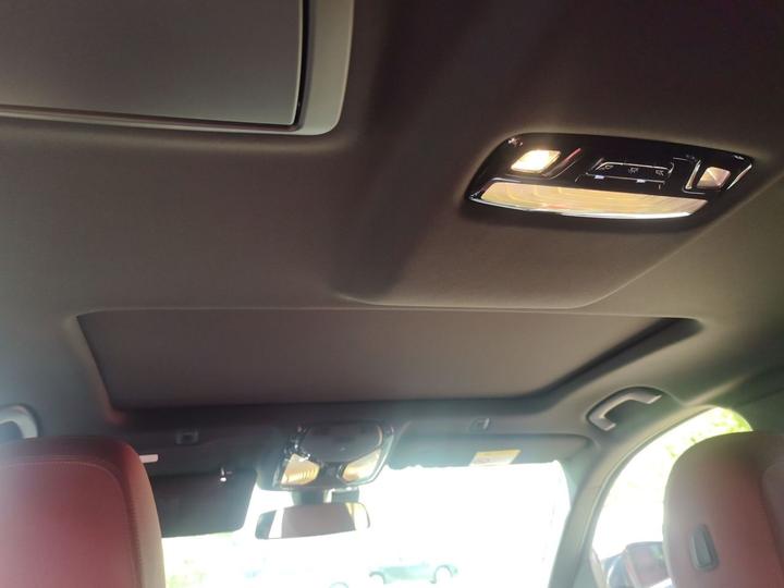 5 Series 2022 525Li M Sport Package photo 8