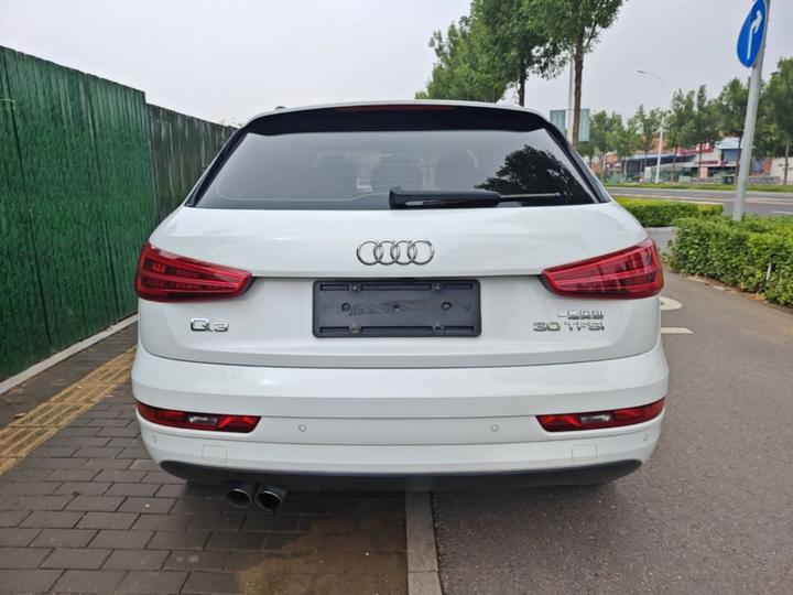 Q3 2017 30 TFSI photo 3